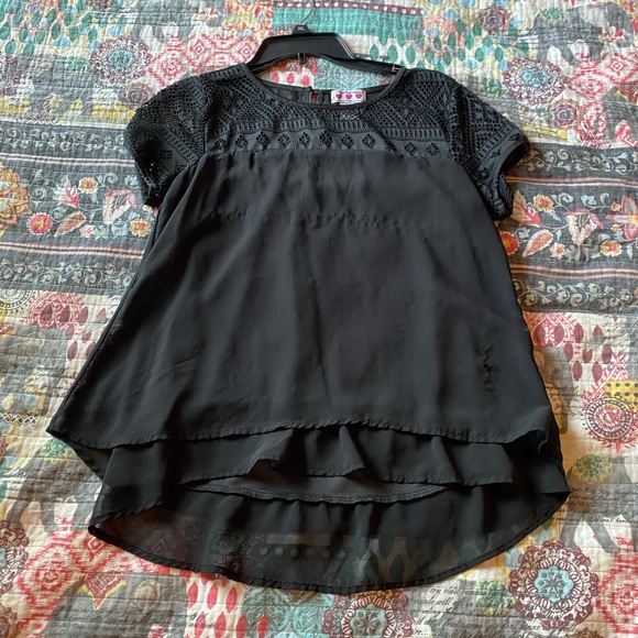 Top - Picture 1 of 1